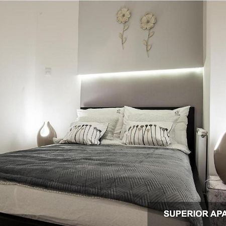 BpR Agathé Elegant Suite with Parliament View Budapest Esterno foto