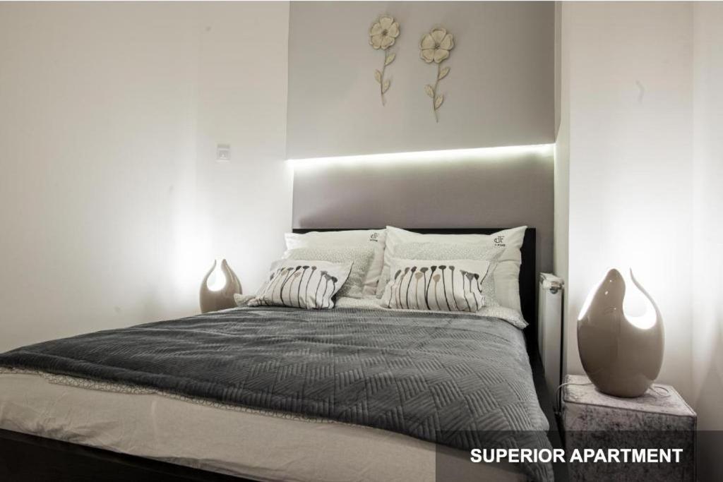 BpR Agathé Elegant Suite with Parliament View Budapest Esterno foto