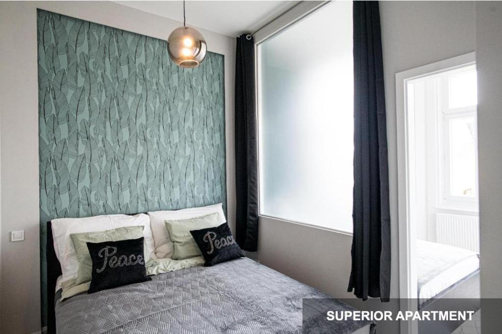 BpR Agathé Elegant Suite with Parliament View Budapest Esterno foto